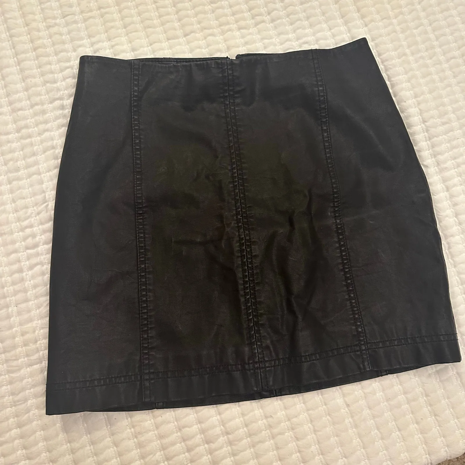 Free People Black Vegan Leather Mini Skirt sz 8 Free People Modern Femme - Image 6