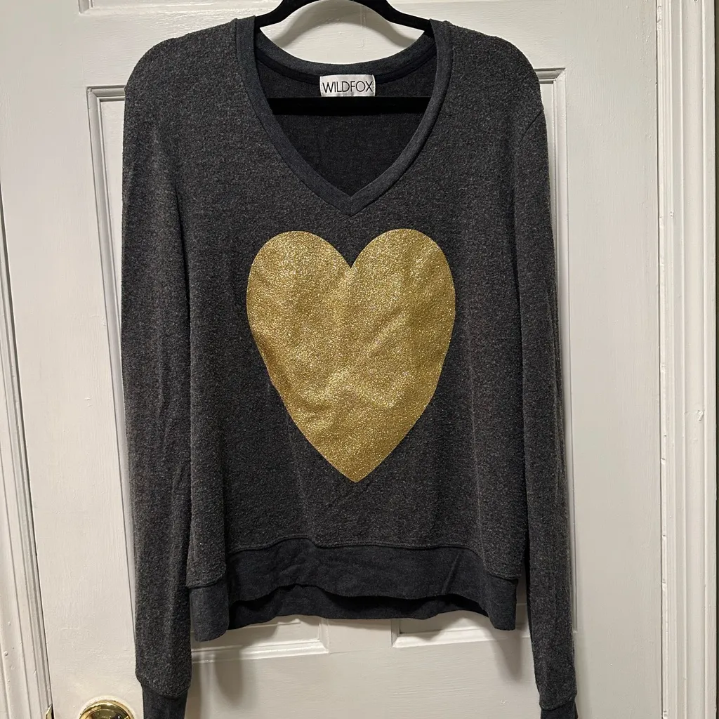 Wildfox Sparkle Heart Pullover Size Large - Image 2
