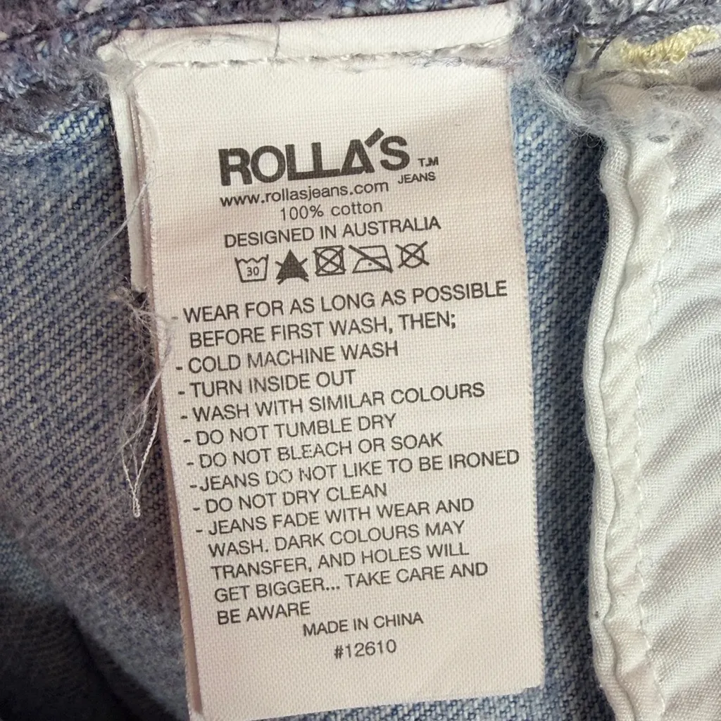 ROLLA’S Original Straight Light Wash High Rise Distressed Cropped Jeans. Size 30 Blue - Image 13