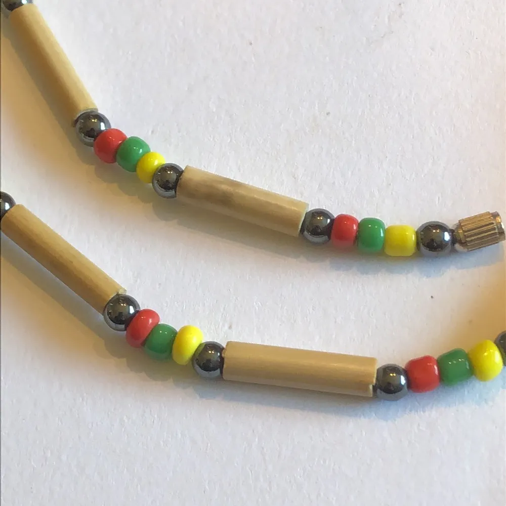Vintage Tan Red Green & Yellow Wooden Beaded Boho Necklace - Image 4