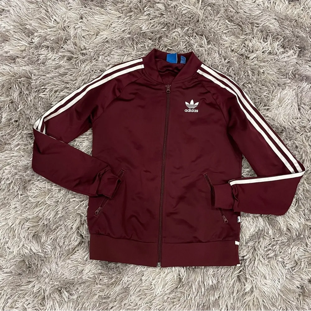 Adidas originals supergirl track jacket XS in maroon/burgundy - Image 2