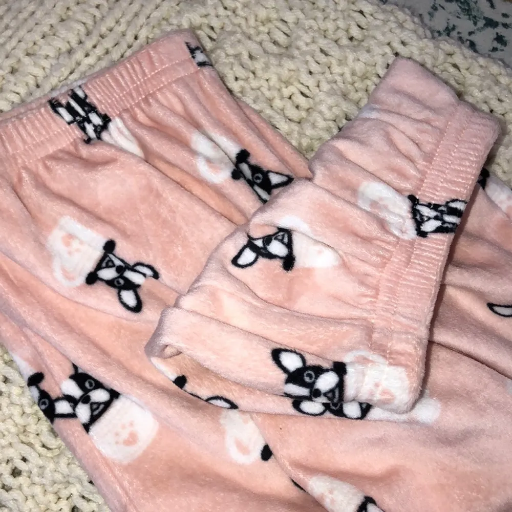 Como Vintage pink soft pajama pants size large dog puppy print - Image 6