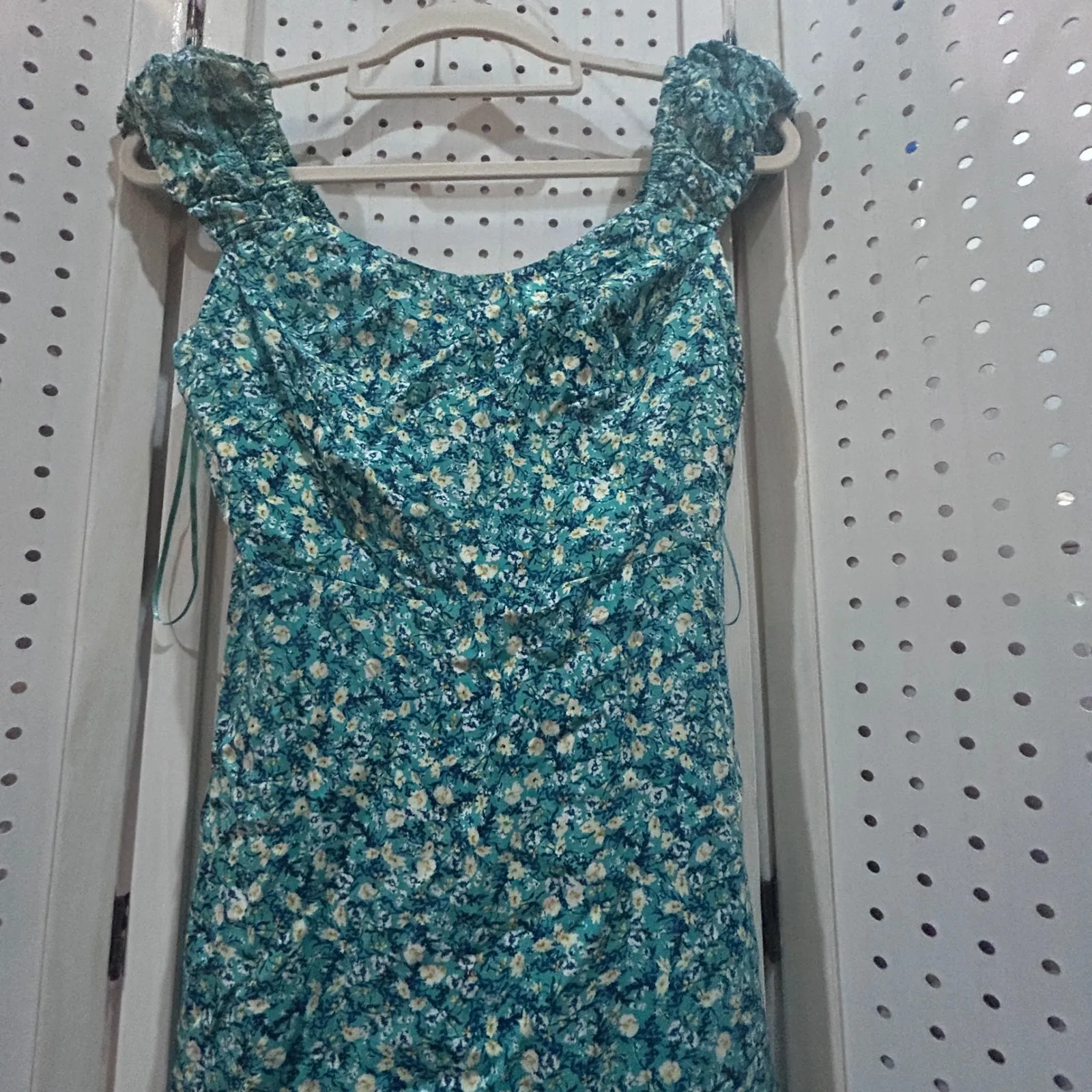 Old Navy Smocked Floral Mini Dress Off Shoulder Ruffle Blue White Womens Small - Image 3