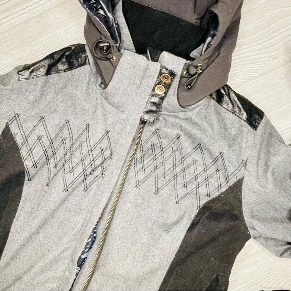 obermeyer women’s ski jacket skye style coat black with hood winter snow 12 - Image 7