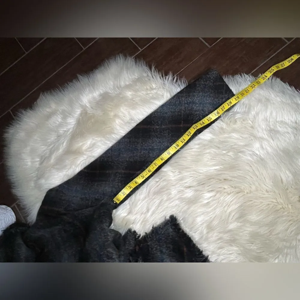 Pins and Needles plaid shacket blazer sz medium - Image 9