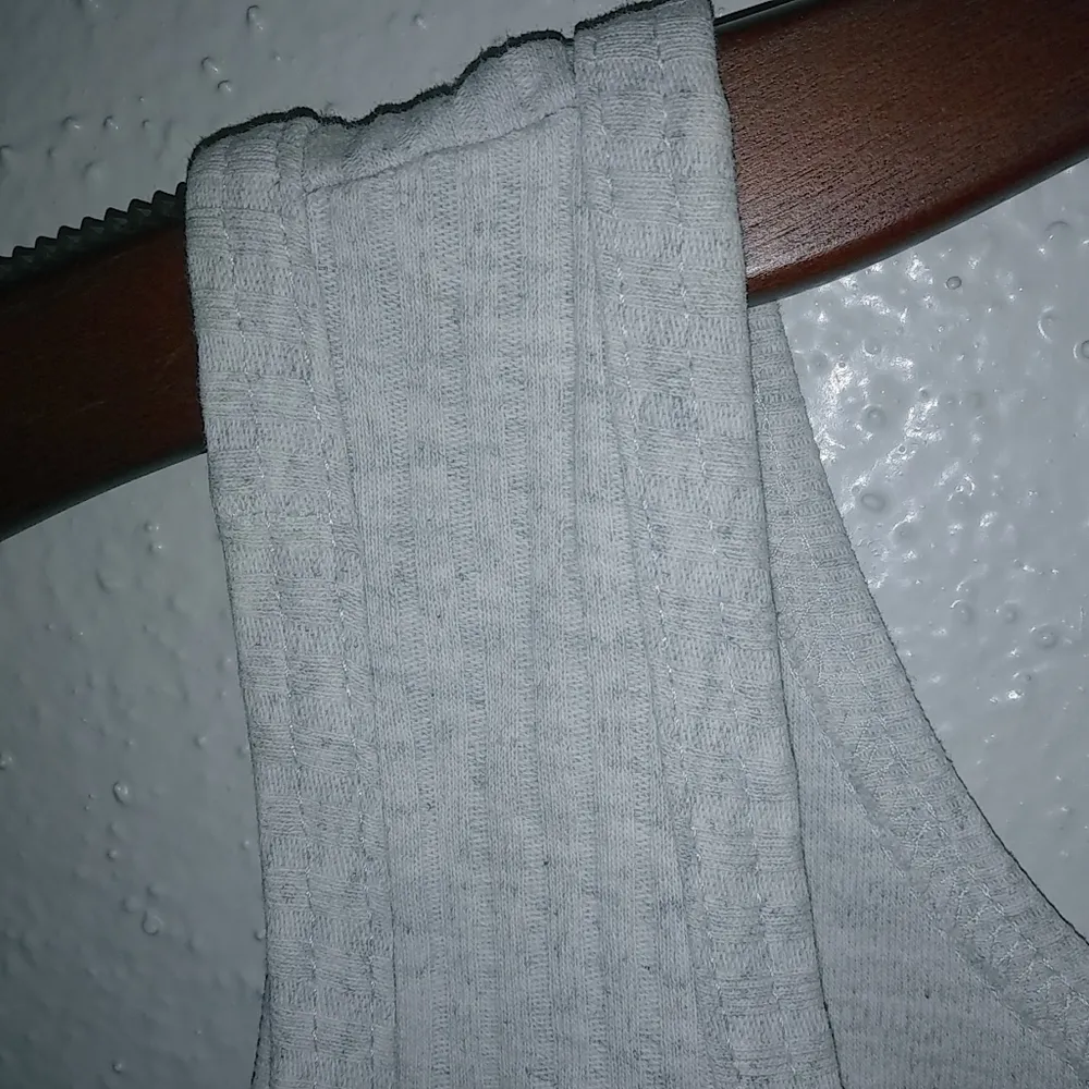 Capezio M Ribbed Dance Crop Tank Top Gray Size M - Image 3