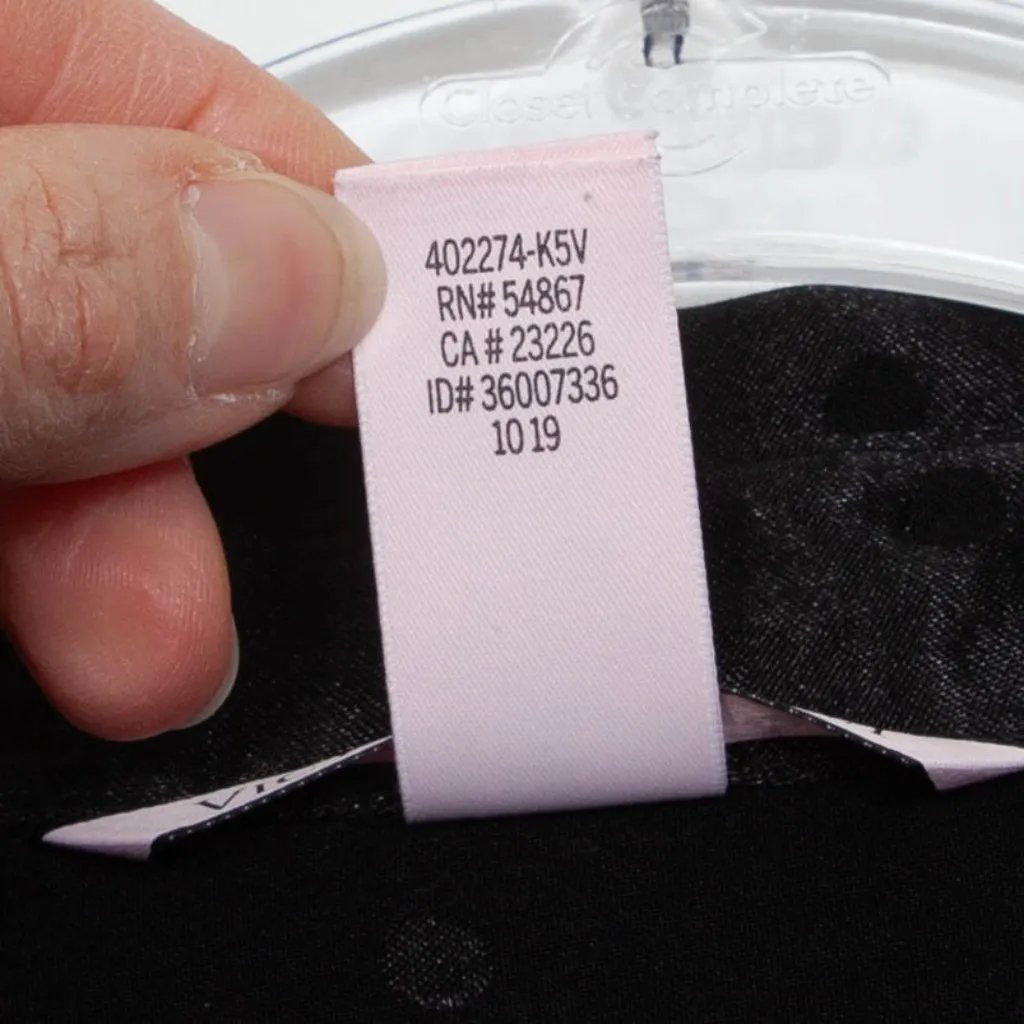 Victoria's Secret‎ Black Satin Striped Button Down Pajama Shirt Womens Size M - Image 8