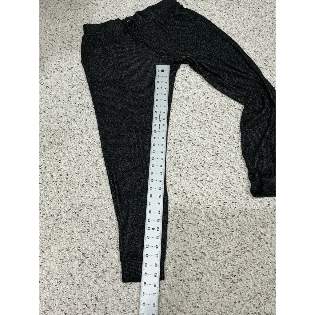 Womans So Loose Fit Black Active Pants Large - Image 7