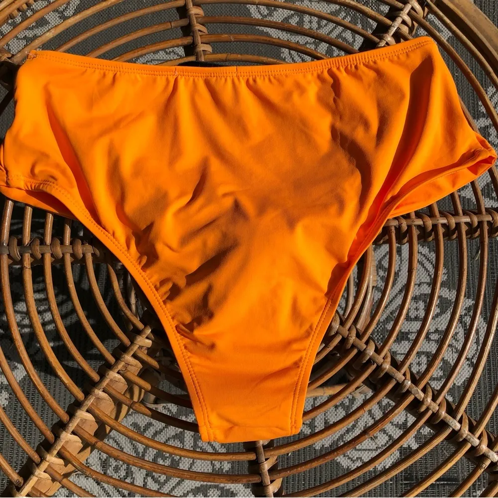 WeWoreWhat Riviera Orange Bikini Bottom L - Image 4