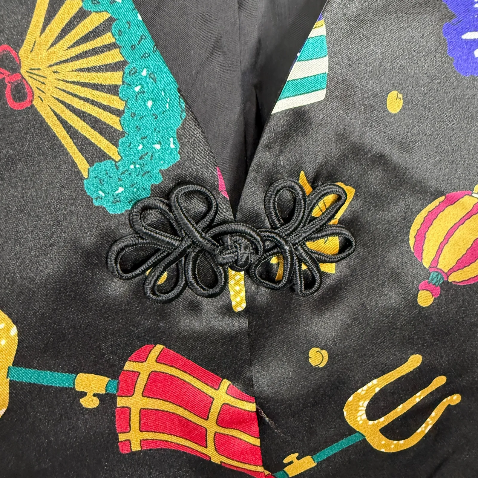 Vintage Diane Von Furstenberg Silky Vest Size M Black Crown Fan Victorian - Image 3