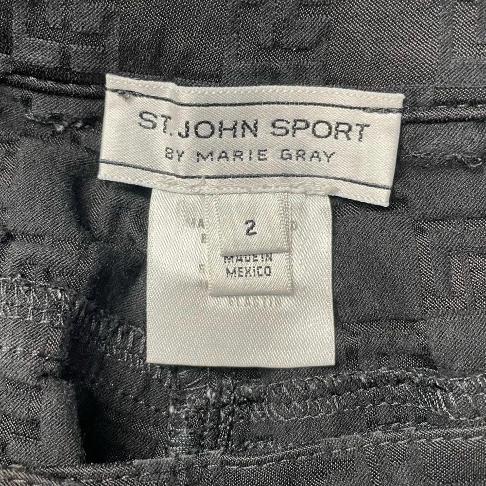 St. John Sport Straight Leg‎ Signature Print Pants in Black Size 2 - Image 5