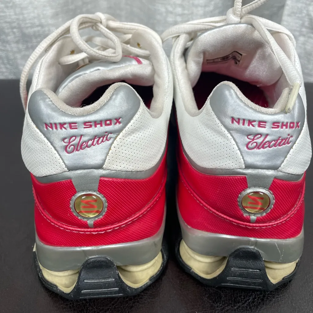 Nike Shox R4 Women’s Training Shoes – White/Red/Silver  size 9.5 - Image 6