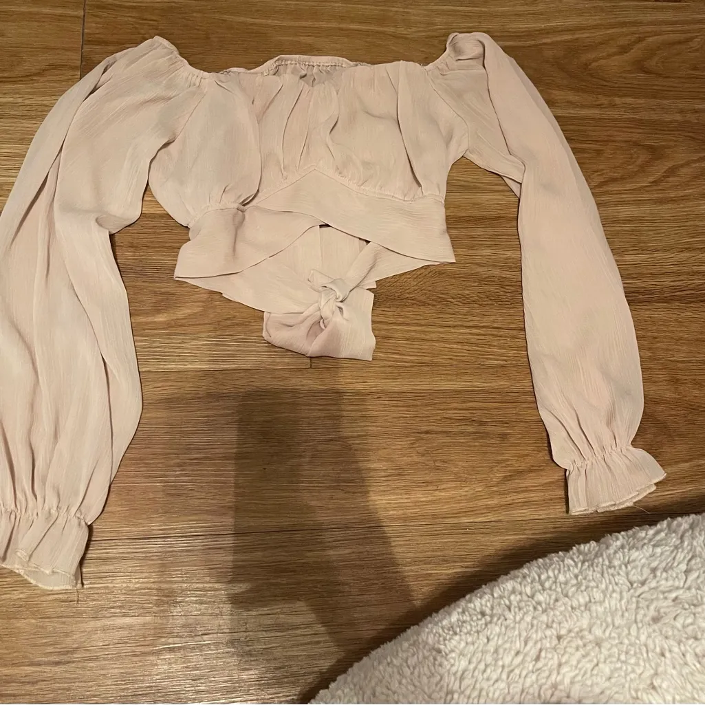 Lyaner tie back top - Image 7