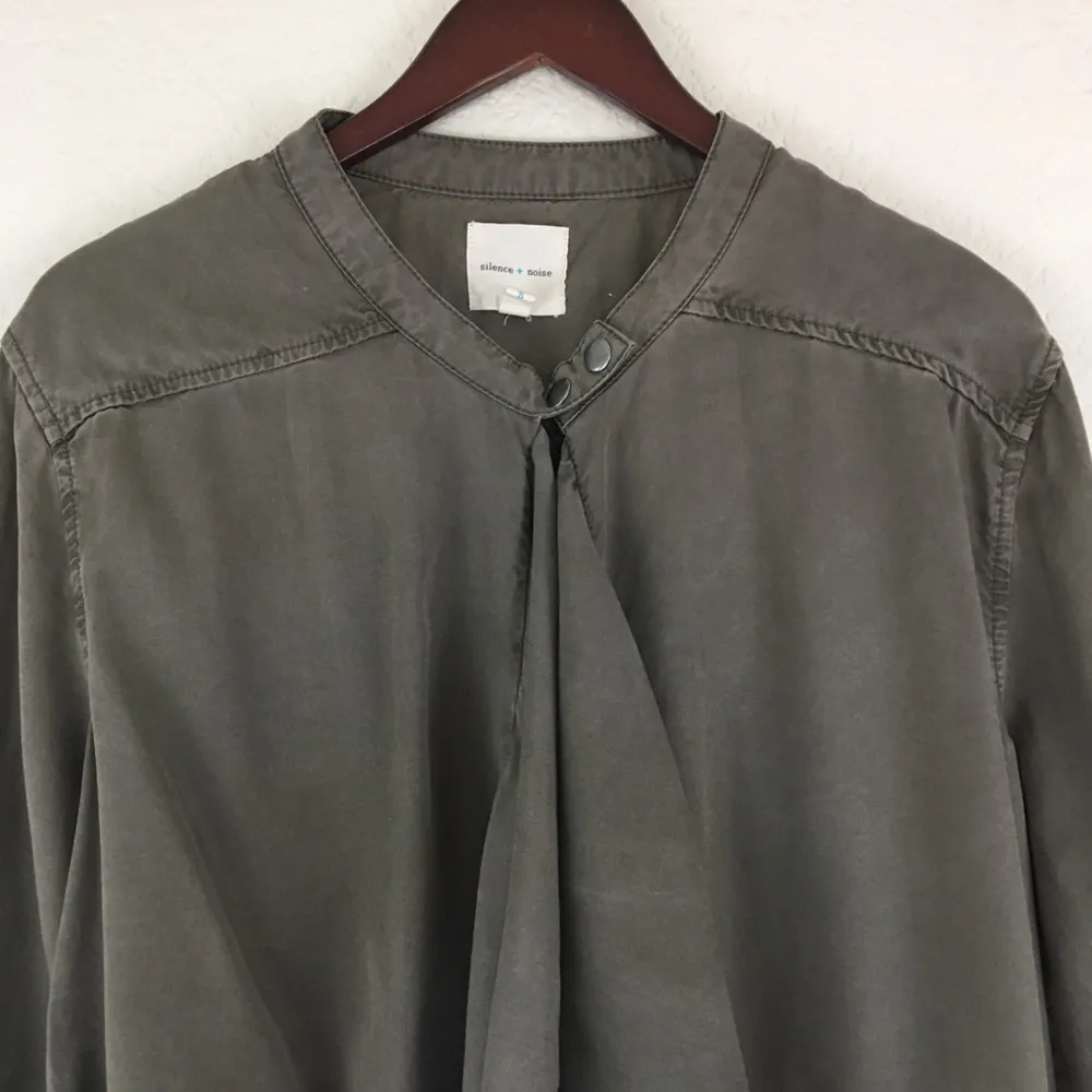 Silence + Noise Tencel Army Green Draped Jacket - Image 6