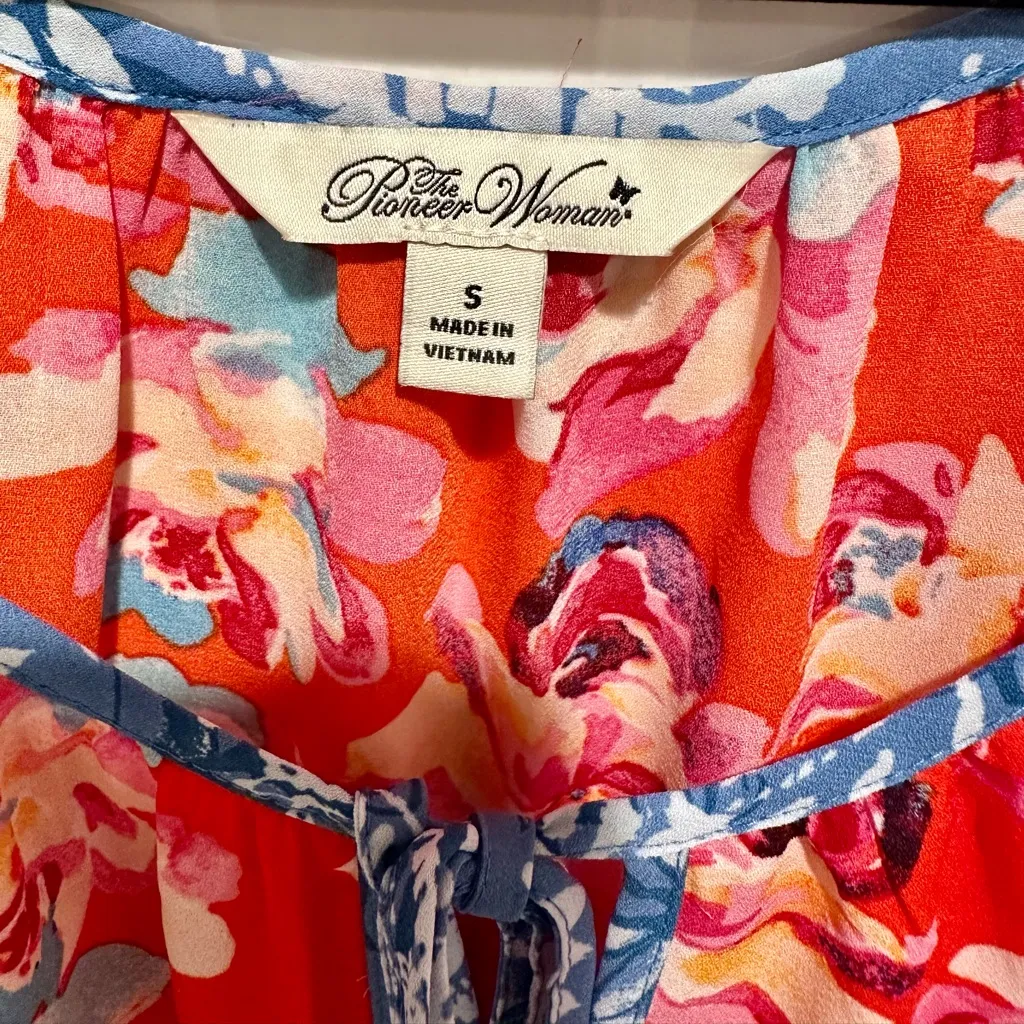 The Pioneer Woman - Image 4