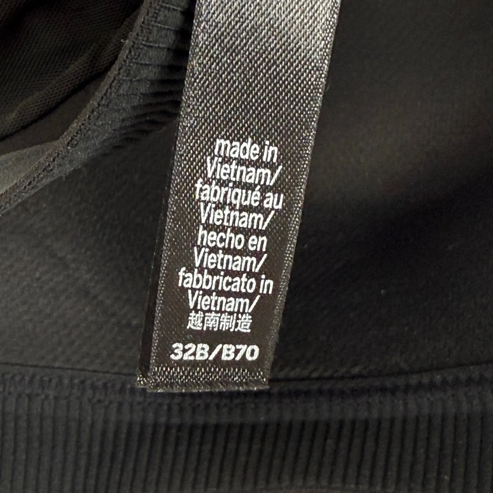 Victoria‎ Sport Knockout Gray Black Racerback Sports Bra 32B - Image 6