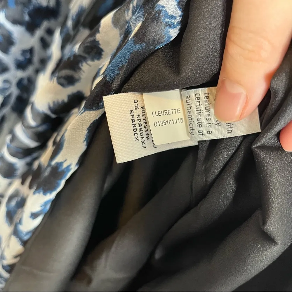 Diane Von Furstenberg Fleurette Blue Leopard Print Mini Dress Silk Size 4 - Image 7