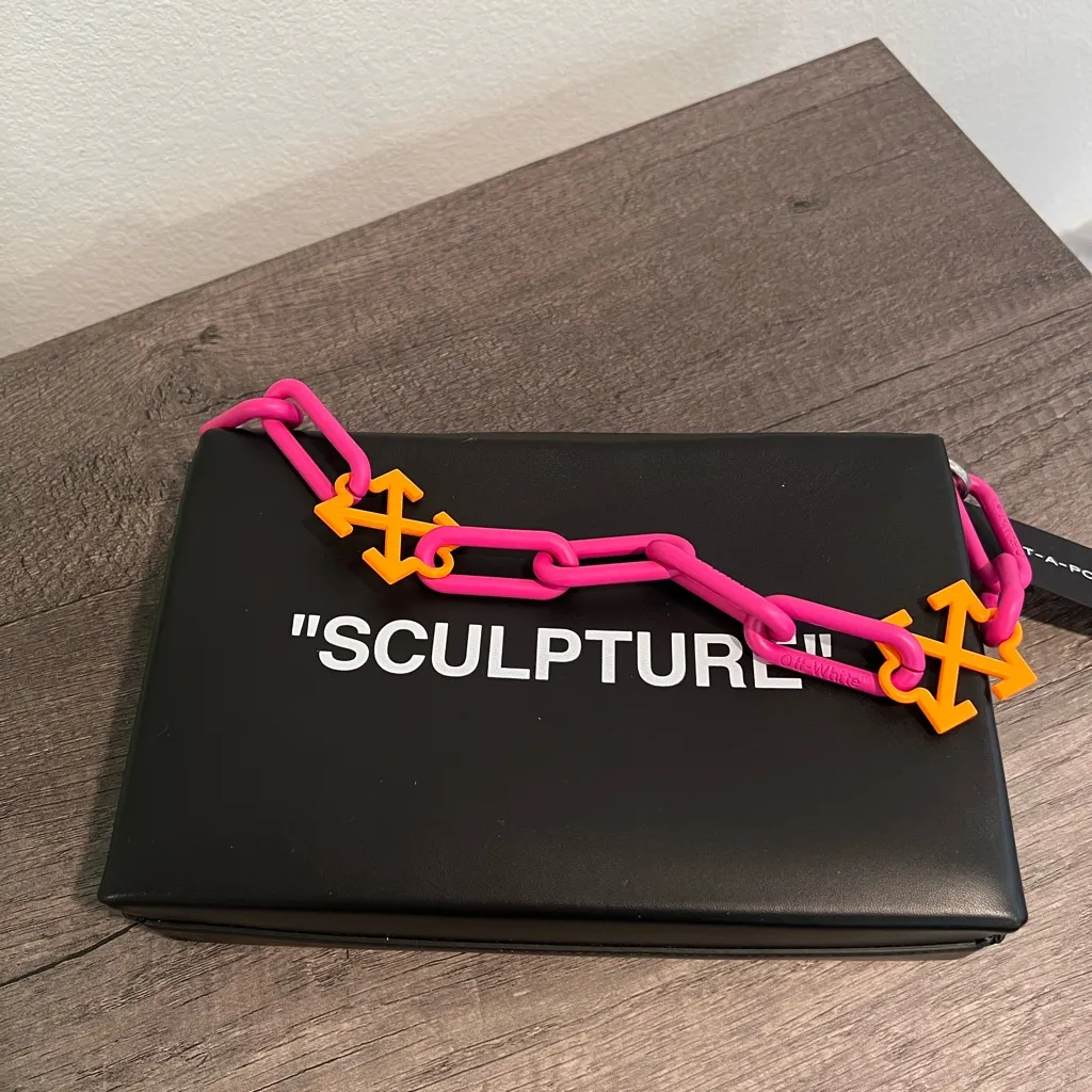 Off-White Block Pouch Quote Bag
I Black/White - Image 3