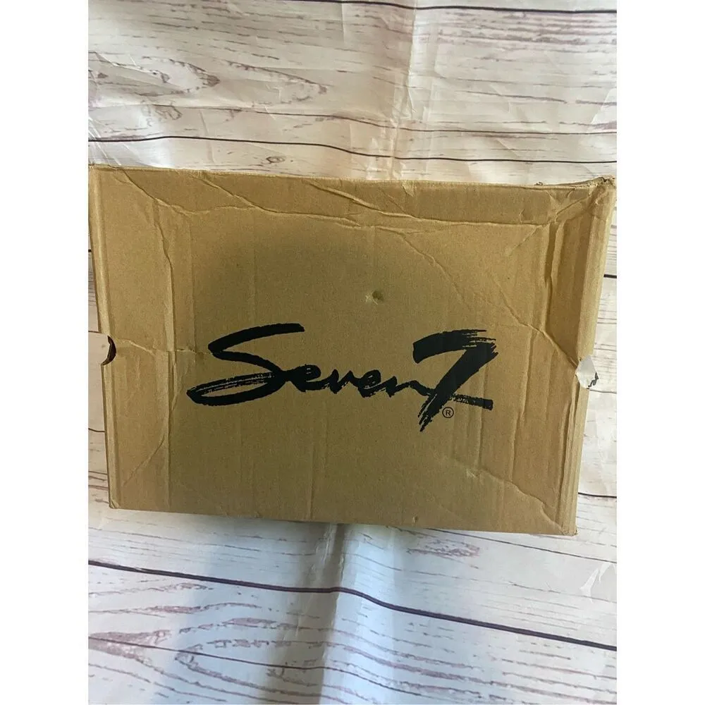 Seven7 rain boots nwt woman’s size 7 - Image 10