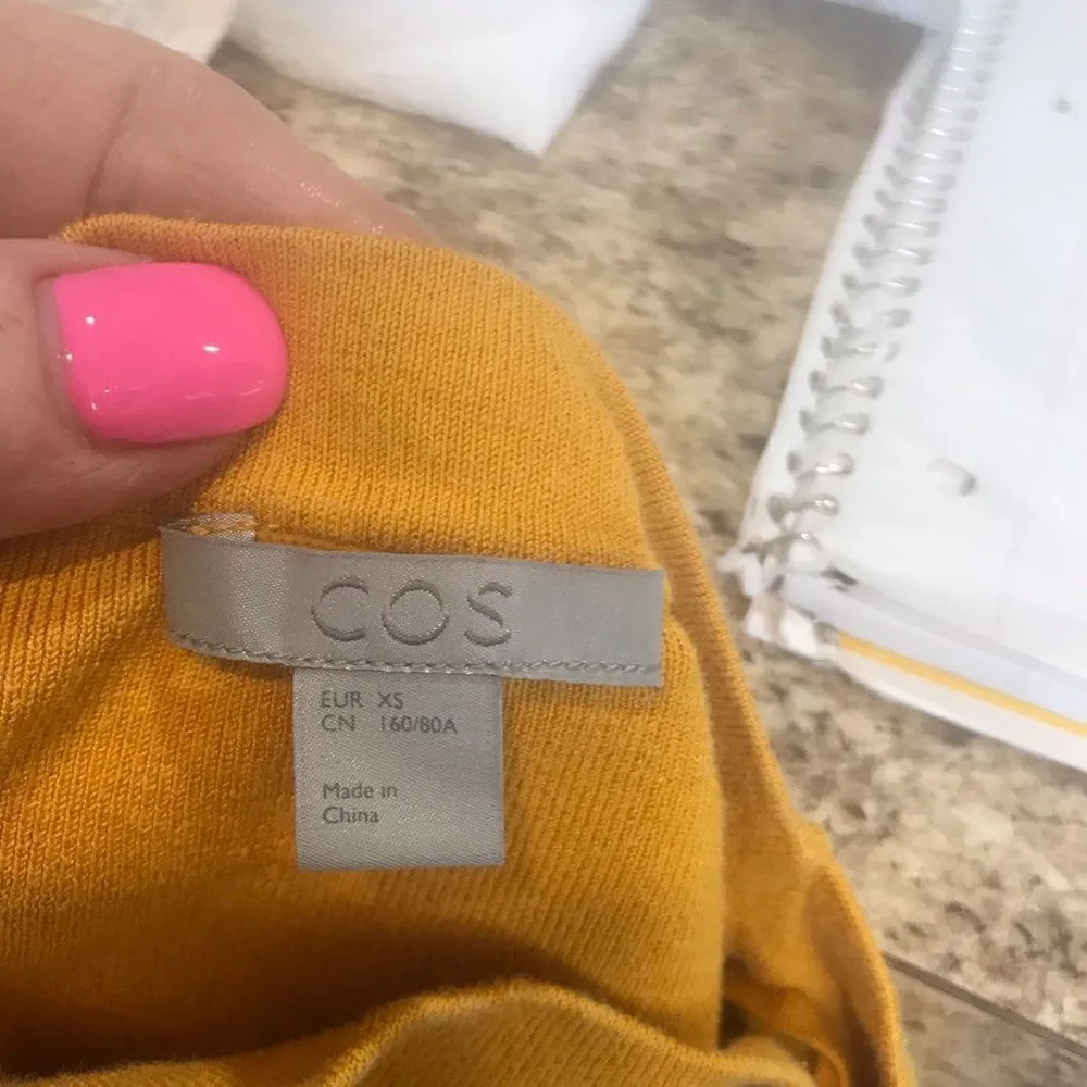 Cos Woman’s size XS yellow blouse - Image 10