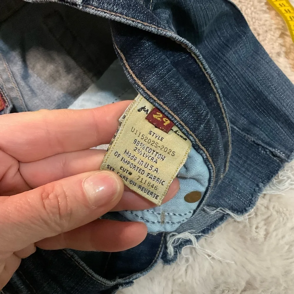 7 For All Mankind Dojo Denim Shorts Size 29 Womens Dark Wash Raw Hem - Image 6