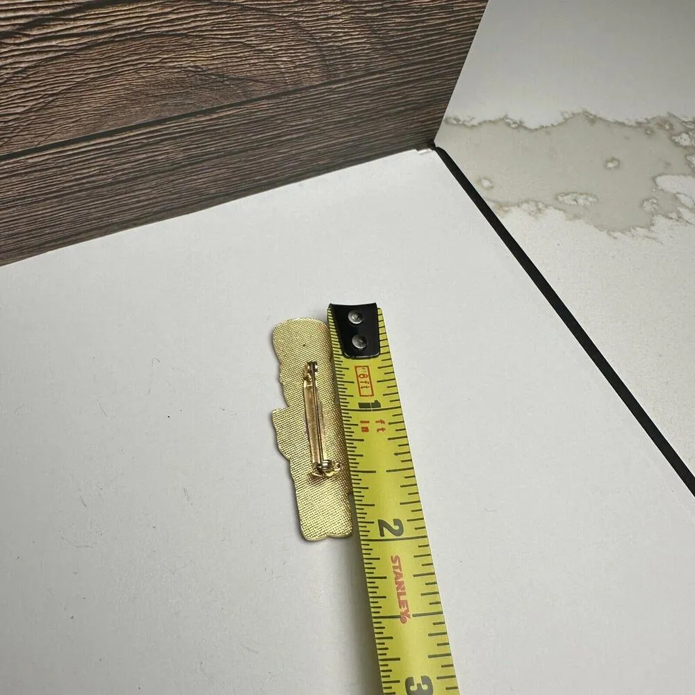 Nutcracker Enamel Cloisonné Style Christmas Gold Tone Brooch Pin Signed - Image 7