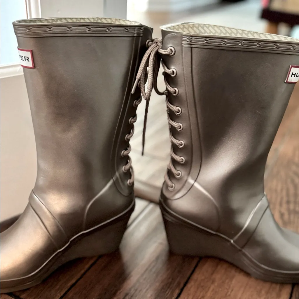 Hunter Verbier Lace Up Titanium Wedge Rain Boots - Image 4