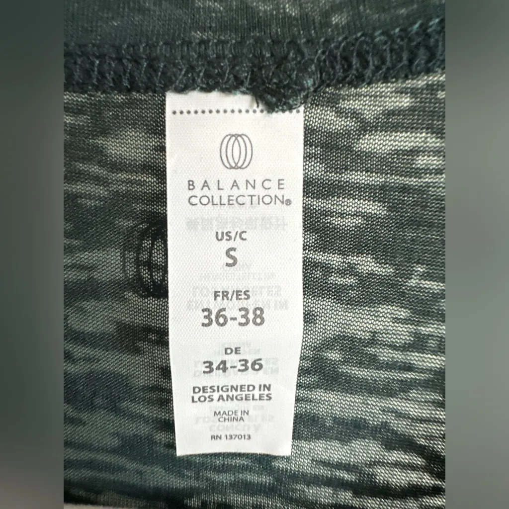 Balance Collection  Dark Green cropped Top. - Image 3