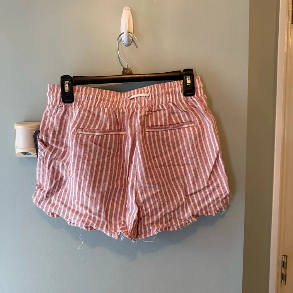 Rewind Red and White Striped Linen Shorts - Image 2