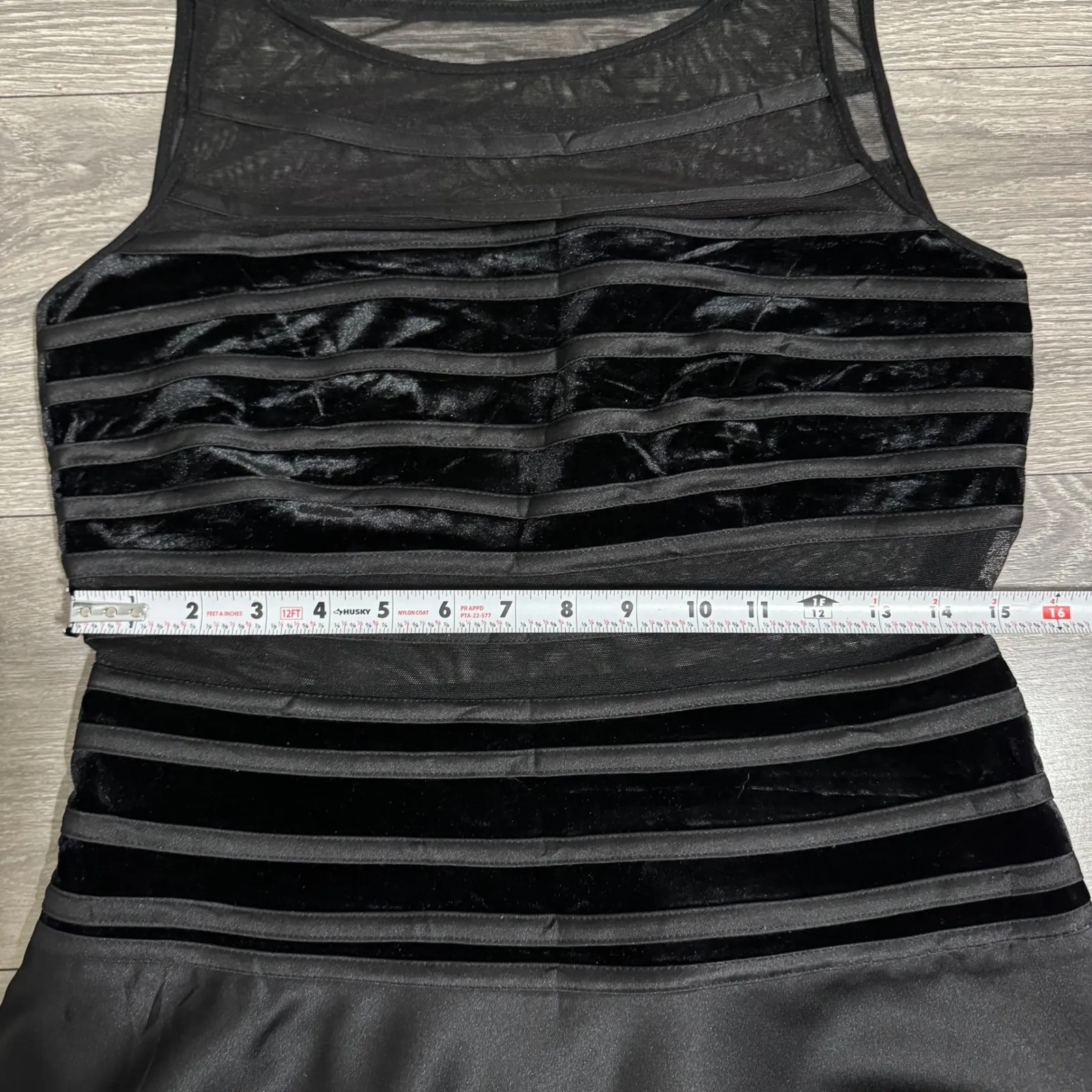 JS Collections Black Velvet Sheer Stripe Formal Gown Dress Sz 10 Made in Canada - Image 11