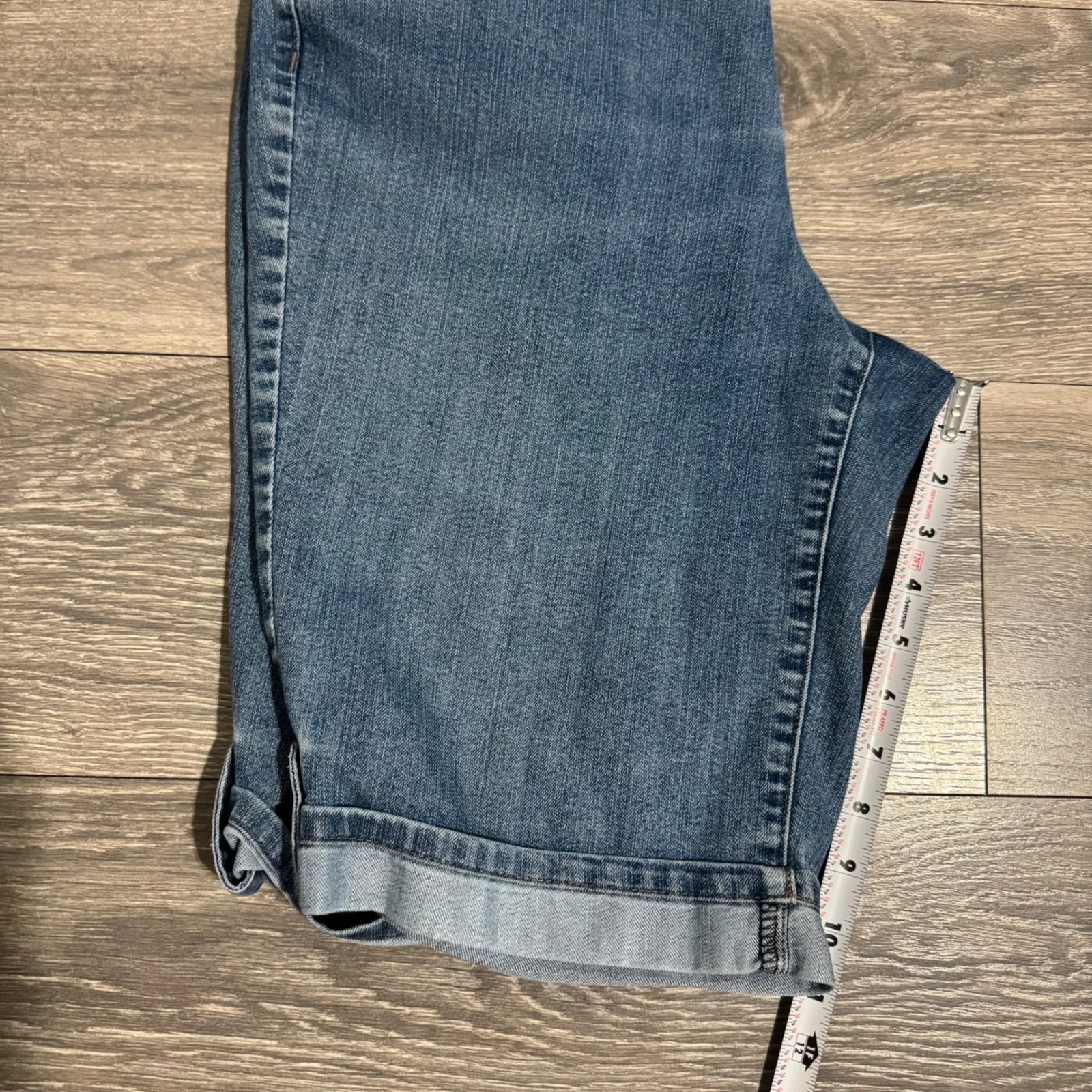 Christopher & Banks Women Denim Bermuda Jean Shorts Cuffed Roll Tab High Rise 10 - Image 8