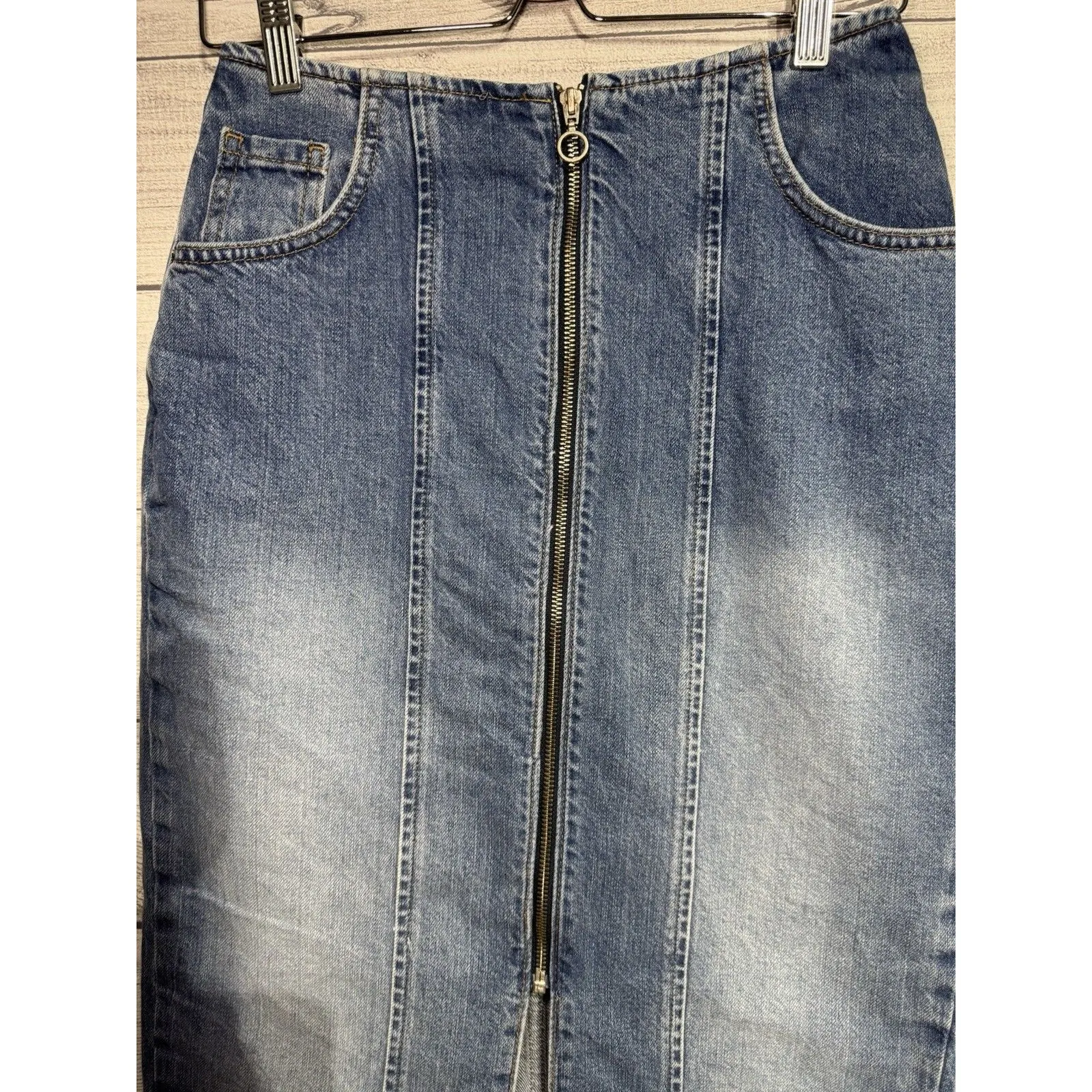 ZARA Women The 90s Y2K Collection Denim Midi Skirt Size XS Blue Back Slit Pencil - Image 4