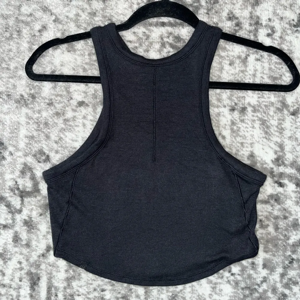 Lululemon Hold Tight Cropped Tank Top - Image 6