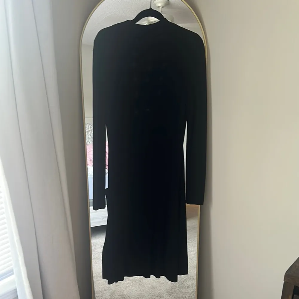 Max Studio Black Long Sleeve Sheath Dress - Image 4