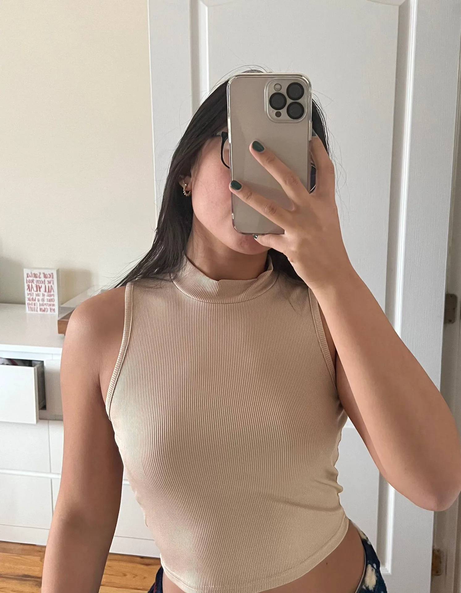 SheIn Cropped Halter Tank Top - Image 3