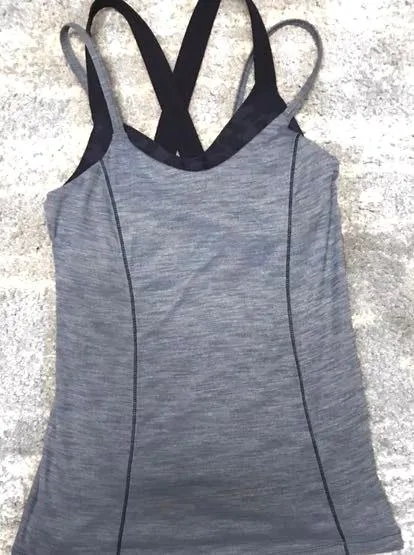 Lululemon Tank Top Size 4 - Image 3
