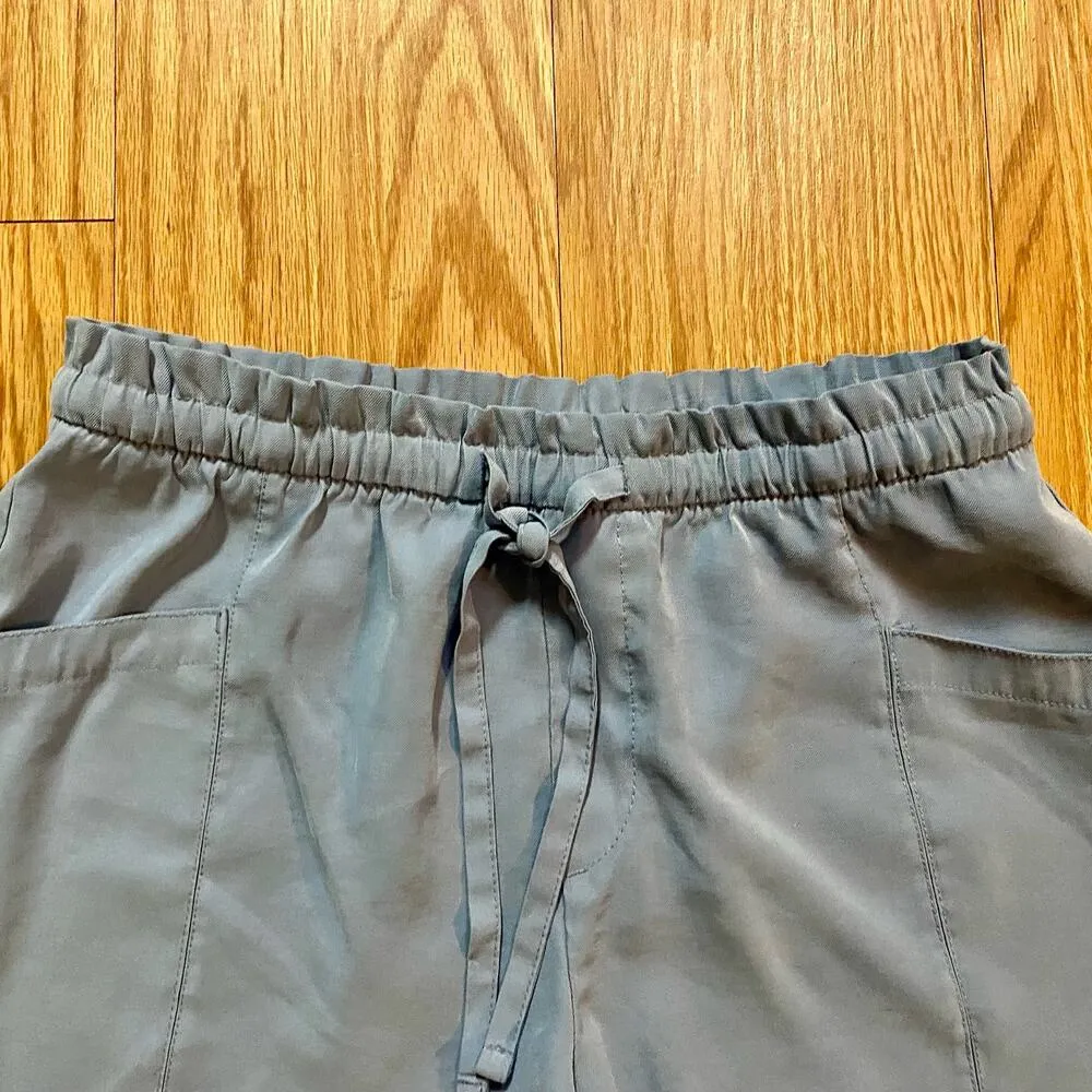 Old Navy Mount Shasta Soft Fashion Blue Comfy Shorts Womens Medium - Image 2