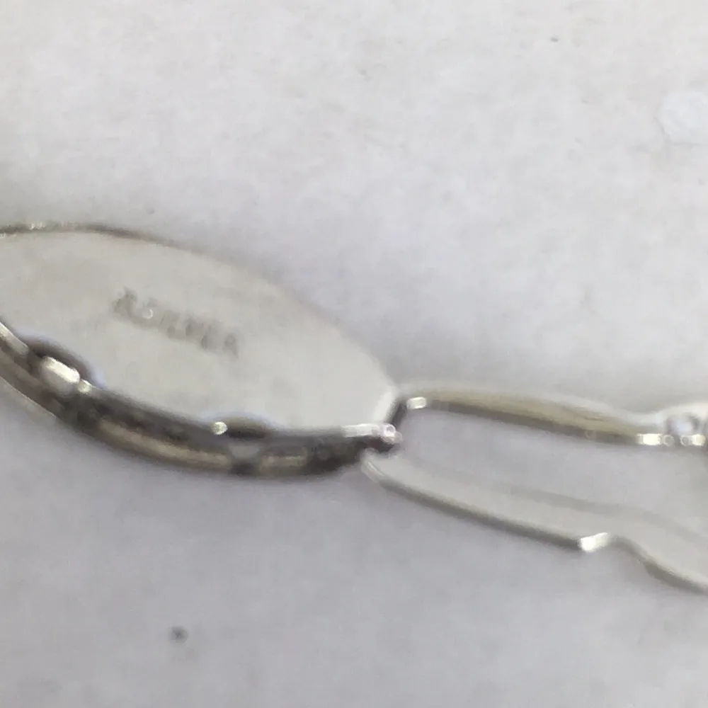 Vintage G Silver faux pearls fancy closure 16” off white - Image 4