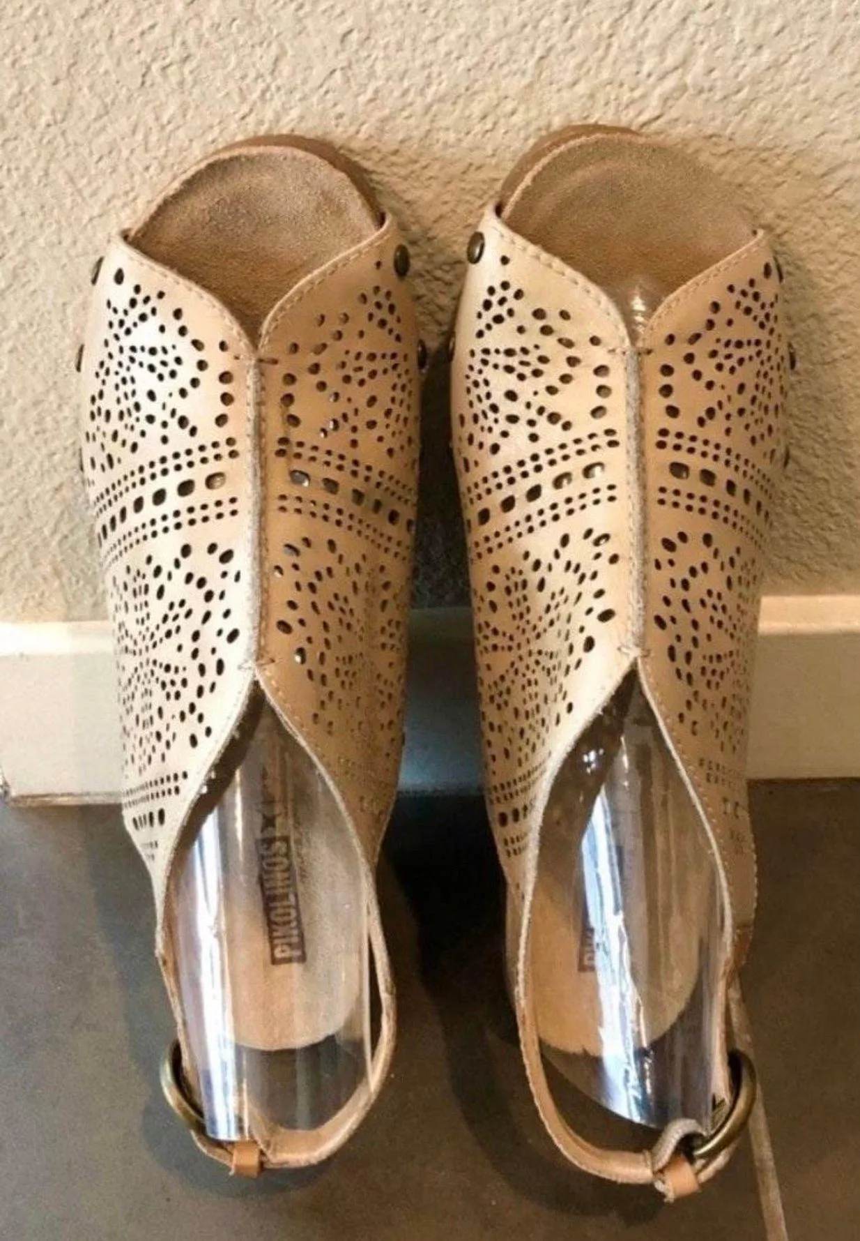 NWOT leather  sandals with cork heel. Sz 41 or 10.5-11 - Image 2