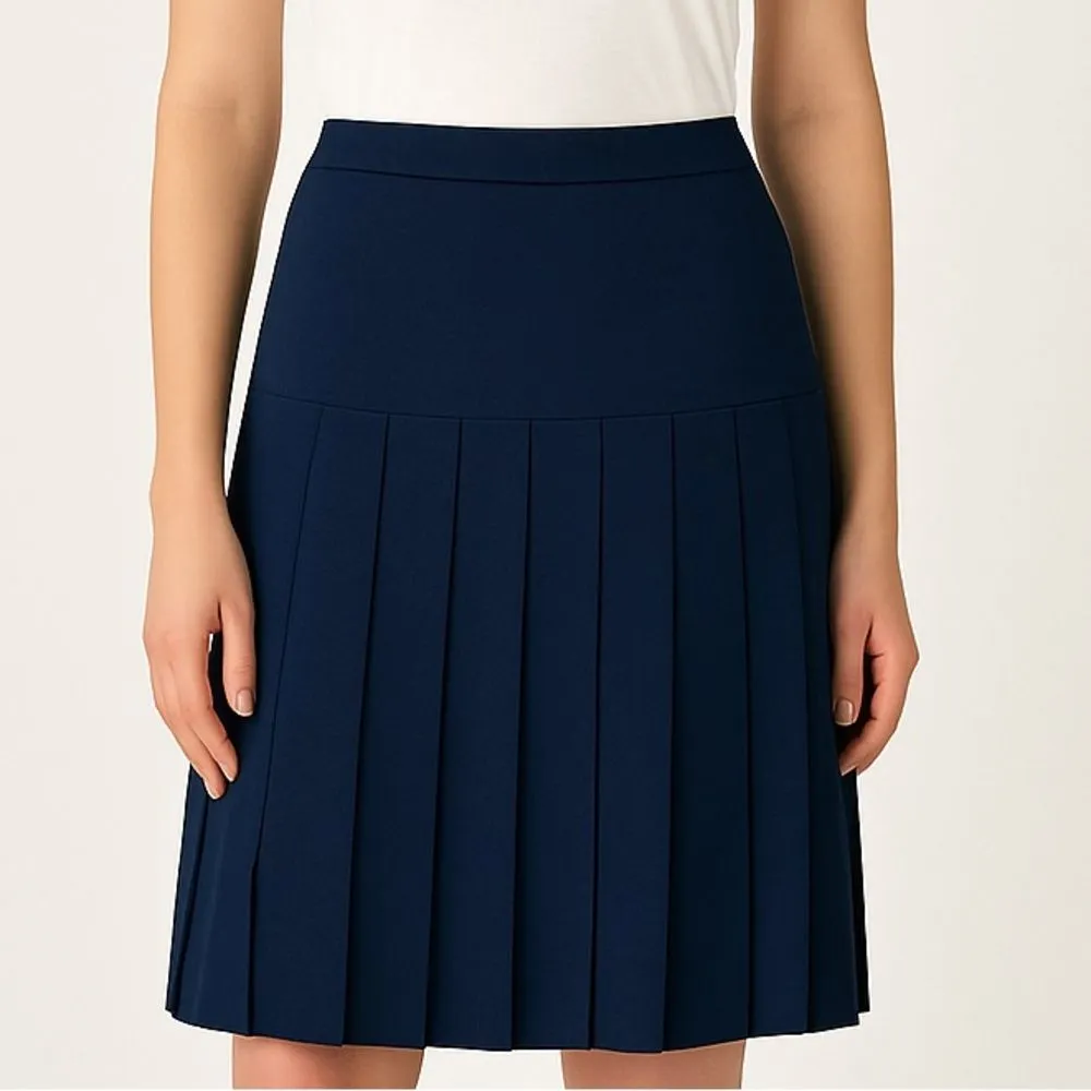 St. John Basics Navy Santana Knit Pleated Skirt Women’s Size 6 USA Knee Length - Image 13