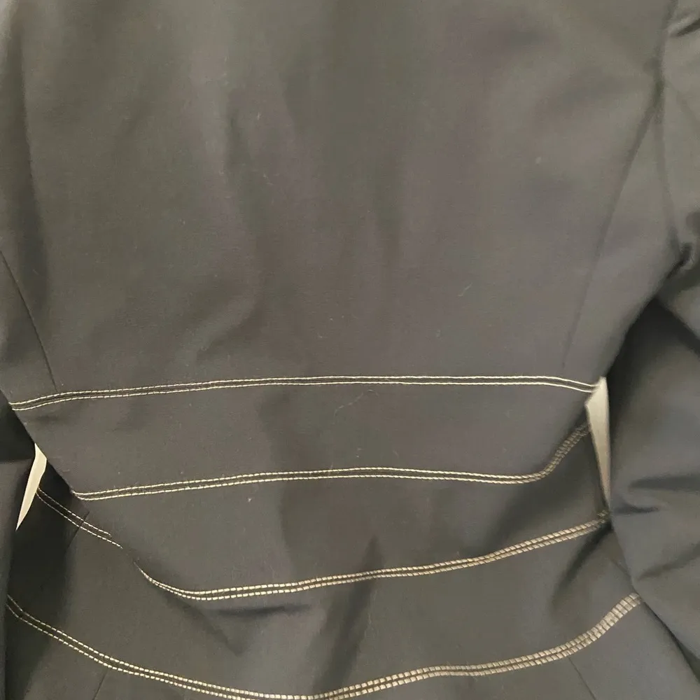 womens black blazer pristine condition dont know brand size small - Image 5