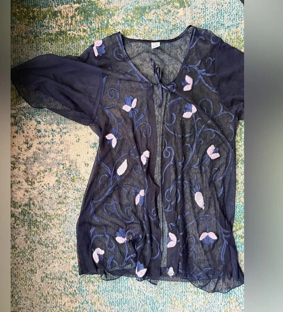 Vintage Bon Bon Lingerie sheer floral embroidered tie neck tunic top, free size Blue Size undefined - Image 9
