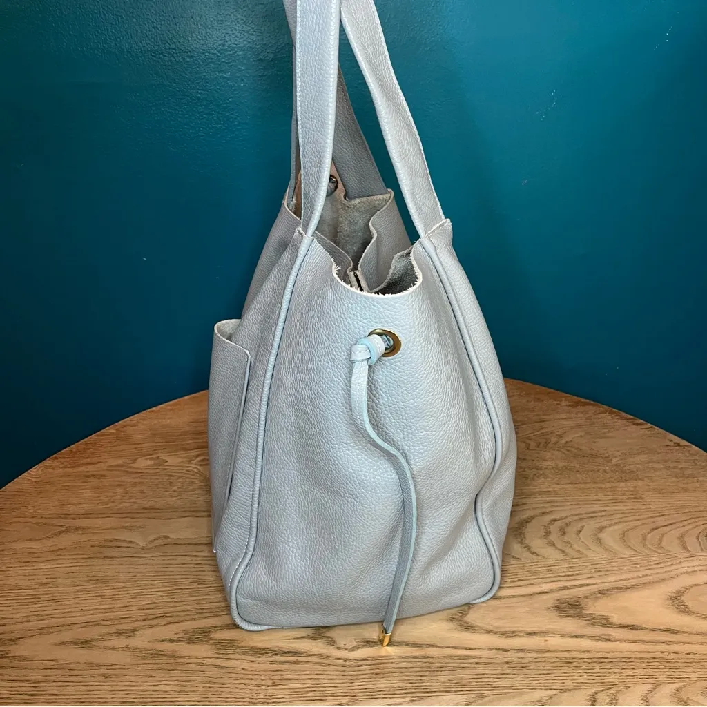 Persaman New York Large Slouchy Pebbled Leather Tote Light Blue Shoulder Bag - Image 4