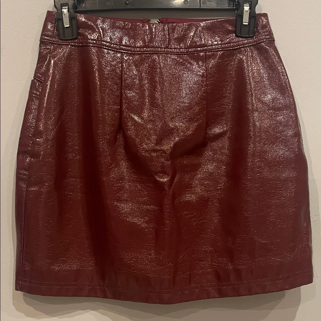 Stylish Burgundy faux Leather Skirt wild fable xs - Image 2