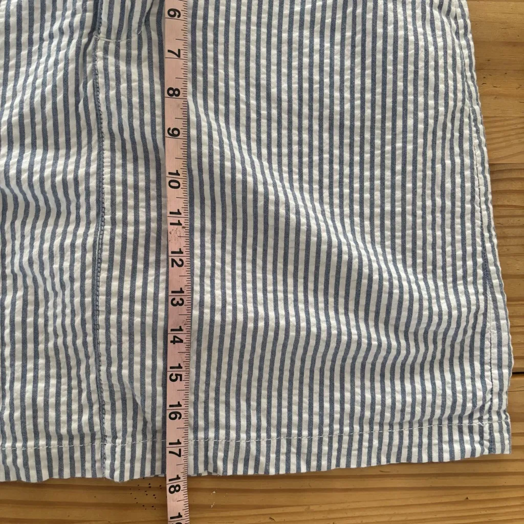 Croft & Barrow Striped Blue and White Skort - Image 8