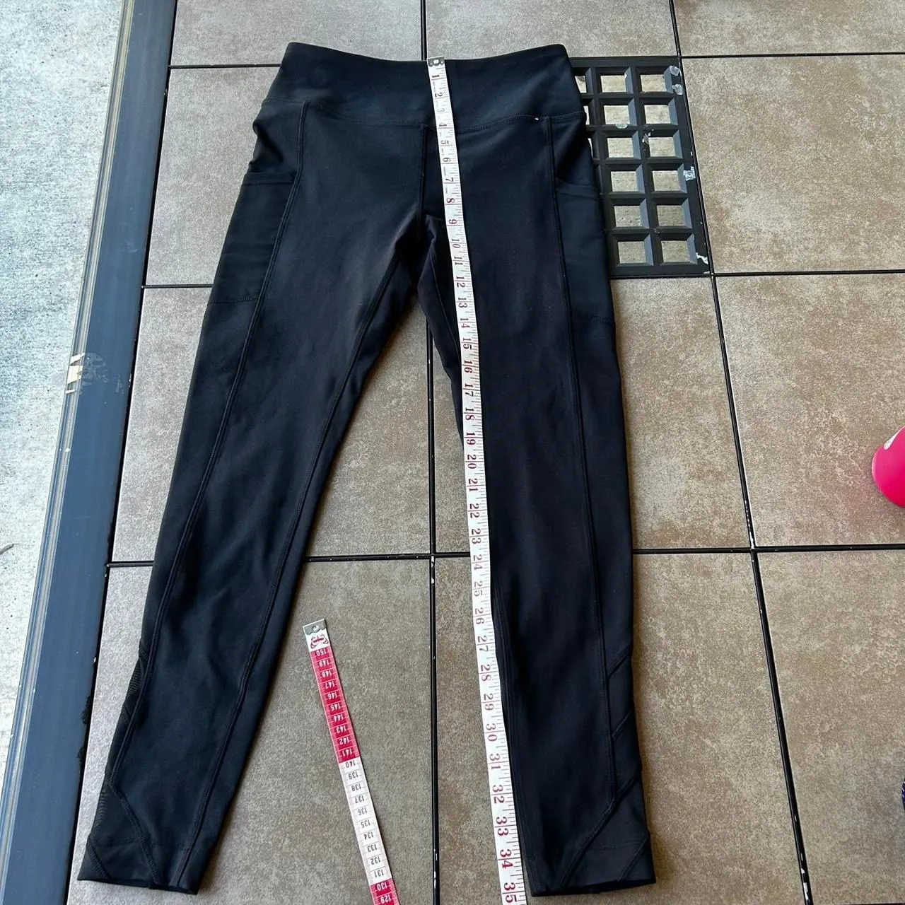 Mondetta Black mesh workout leggings - Image 4