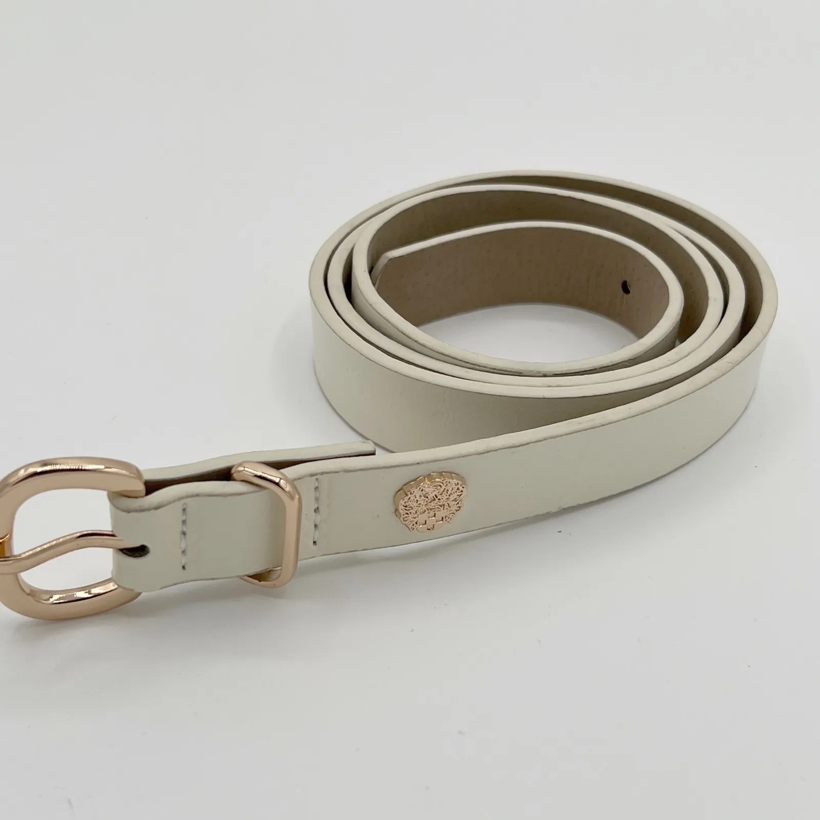 Vince Camuto Womens Small Textured Cream Leather Skinny Belt Rose Gold Buckle - Image 5