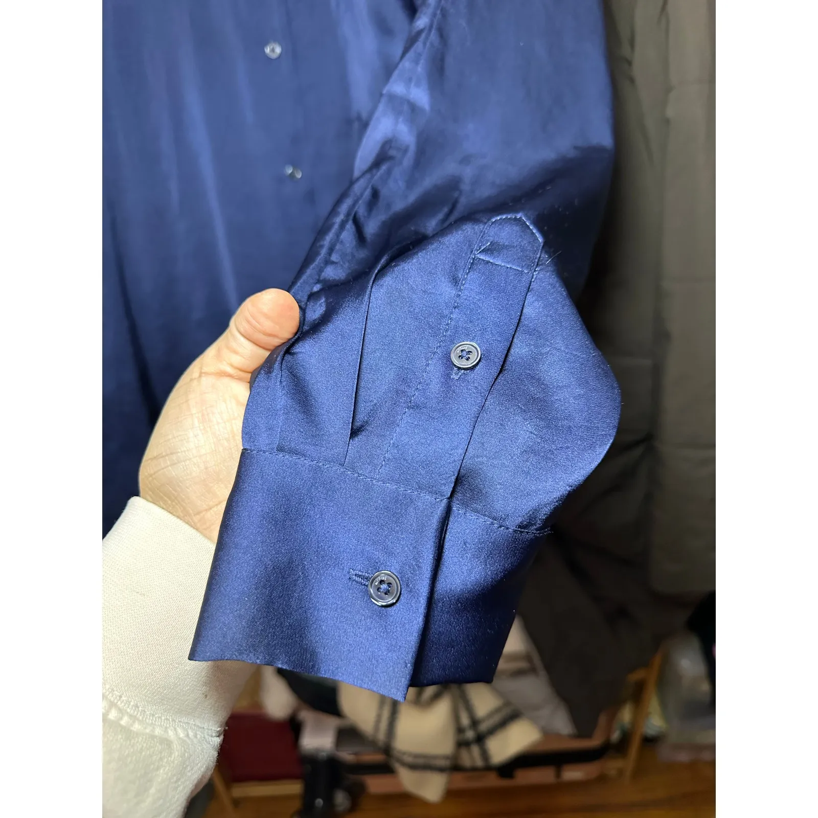 Aritzia Wilfred Relaxed Button Up Shirt Navy Blue Size Medium 79295 - Image 6