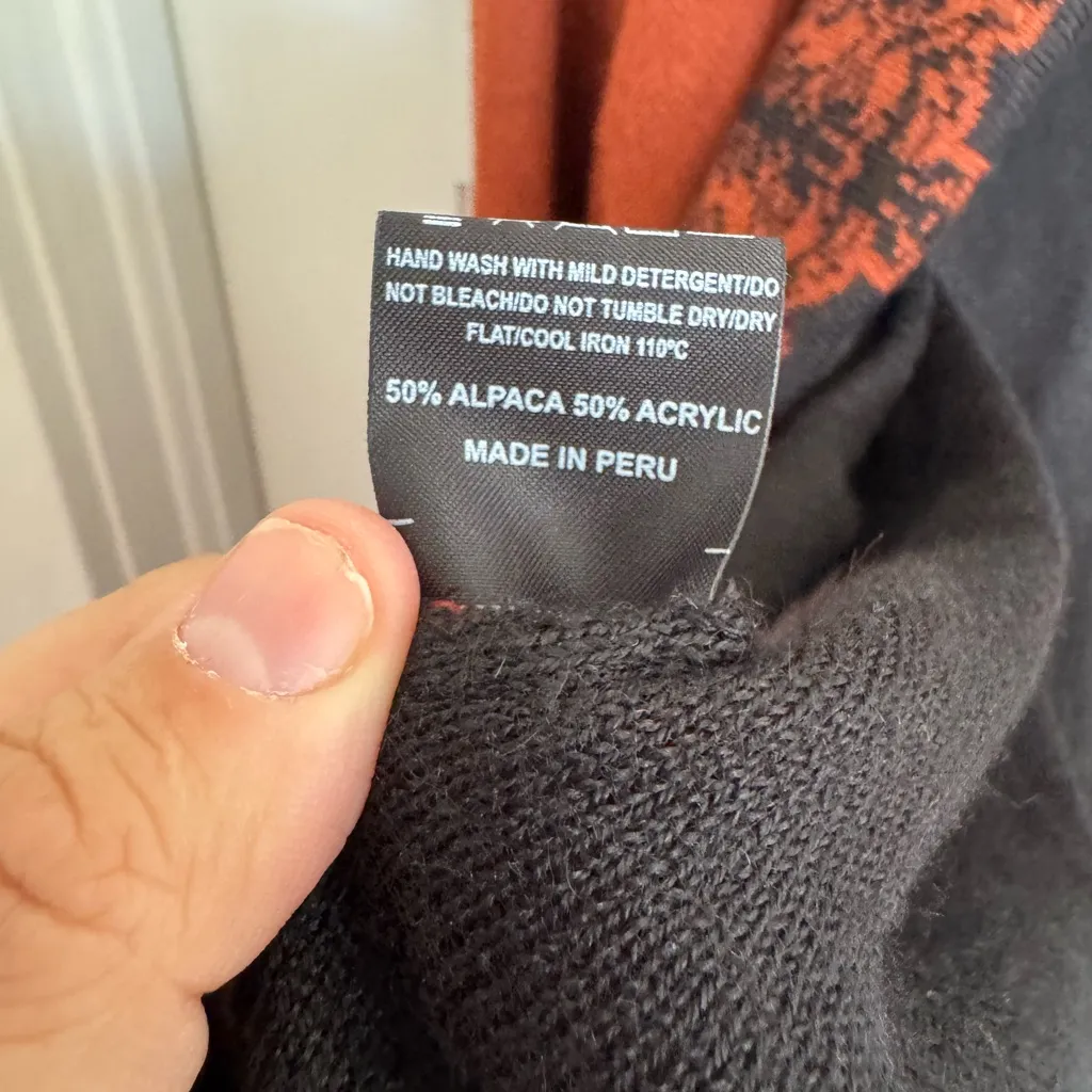 The Alpaca Collection Peruvian copper floral scroll open cardigan size medium Brown - Image 6