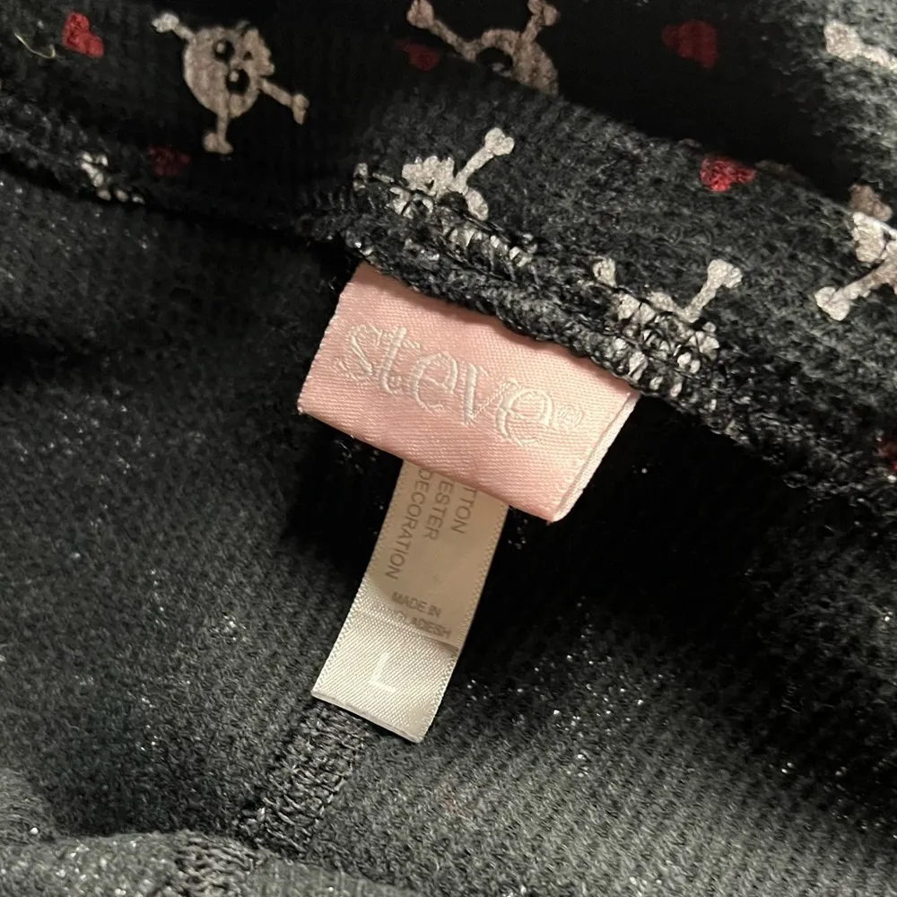 Black cross bone LG Pj pant thermals - Image 3